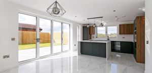 Photo 60- click for photo gallery